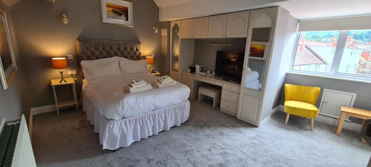 Sunnycroft Private Hotel Лландидно Экстерьер фото